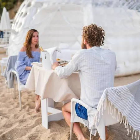 Luxury tent Calabianca Bubble